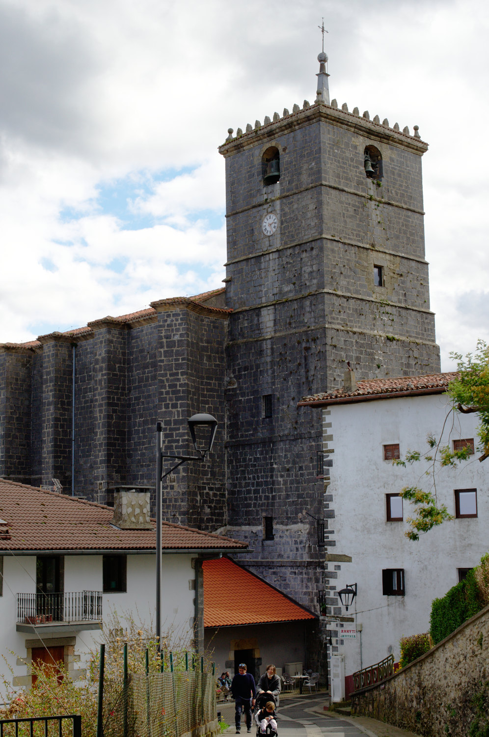 Церковь в селе Айя.