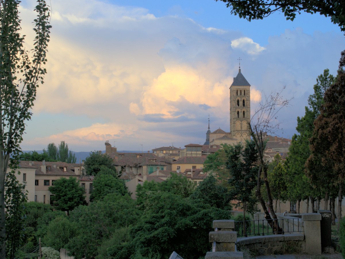 Segovia: romana, románica,&nbsp;castellana