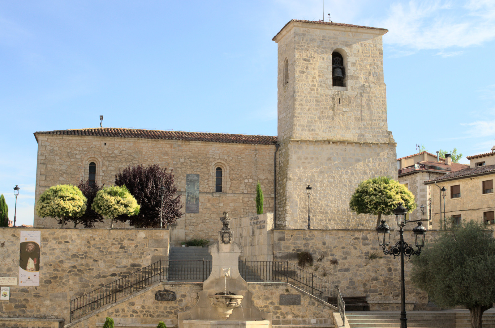 Церковь Сан-Себастьян в утренних лучах