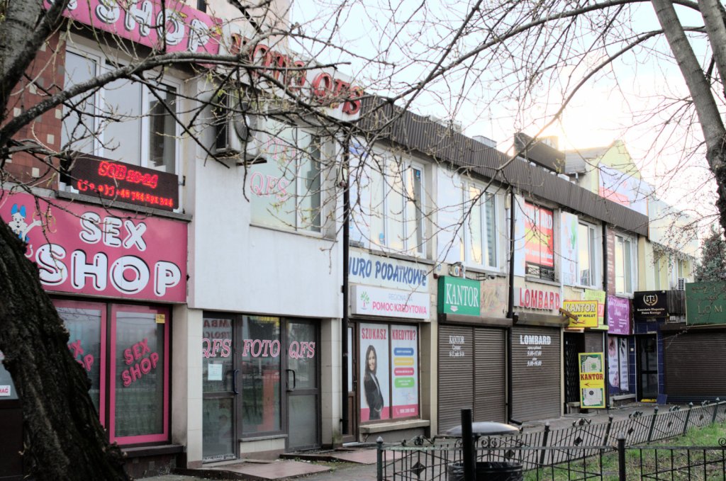 Заведения с забавными вывесками