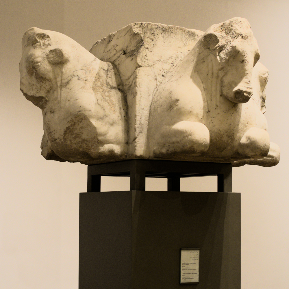 Бычьи фигуры